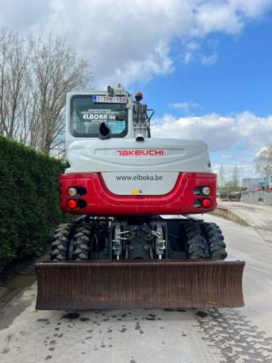 Bandenkraan Takeuchi TB295W