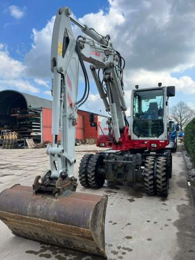 Bandenkraan Takeuchi TB295W